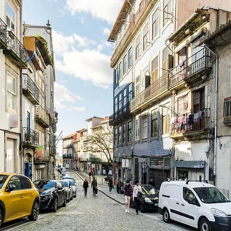 Vintage Vibes Near Porto's Old Town Porto